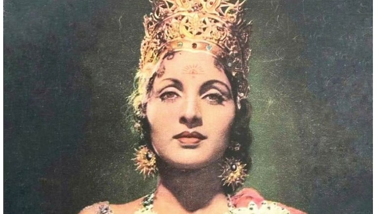 मां ने जिस बेटी को बनाया सुपरस्टार, उसी ने घसीटा कोर्ट, लगाया पैसों के गबन का आरोप, 20 सालों तक नहीं का बात, हुई मौत