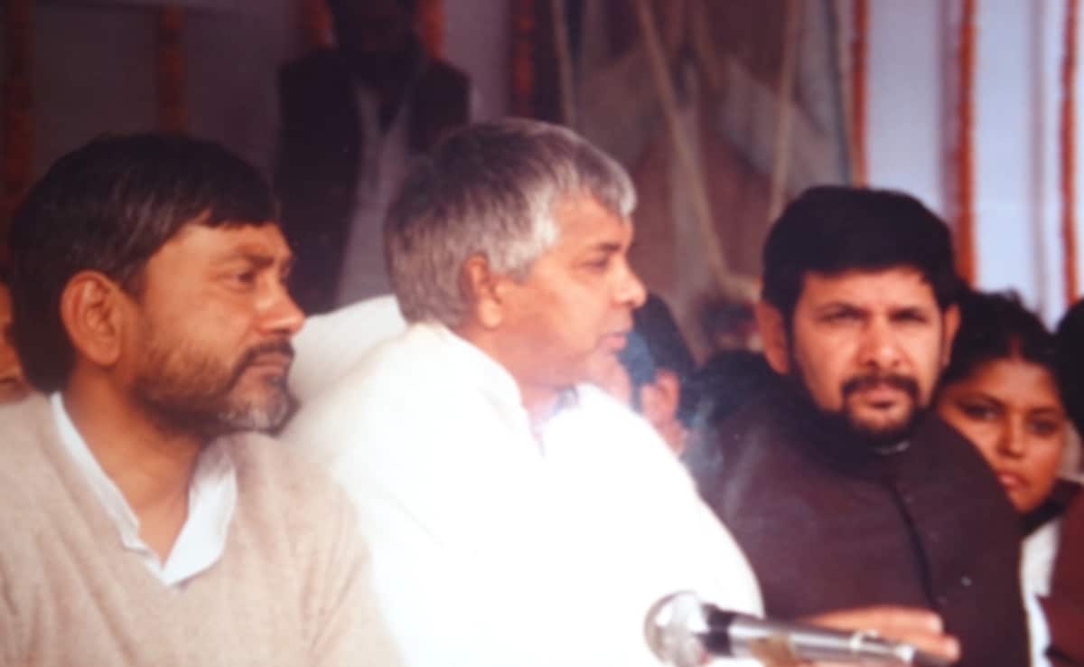 Nitish and Lalu Nitish and Lalu