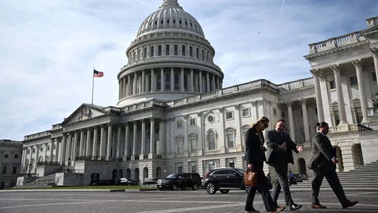 अमेरिका के इतिहास का सबसे लंबा शटडाउन, अब तक हुआ 7 अरब डॉलर का नुकसान 