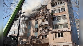 रूस का यूक्रेन पर बड़ा हमला; राजधानी कीव पर दागी मिसाइल-ड्रोन; जेलेंस्की ने पुतिन को बताया "मैन ऑफ वॉर"