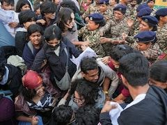 Chilli Spray To 'Hidma' Slogans: What Happened At Delhi's Toxic Air Protest