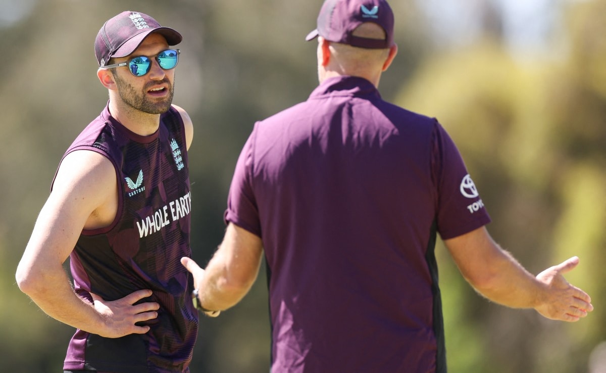 Ashes: Englands Mark Wood Back Bowling In Practice; Cameron Green Ready For Return