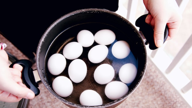 Egg safety hacks.