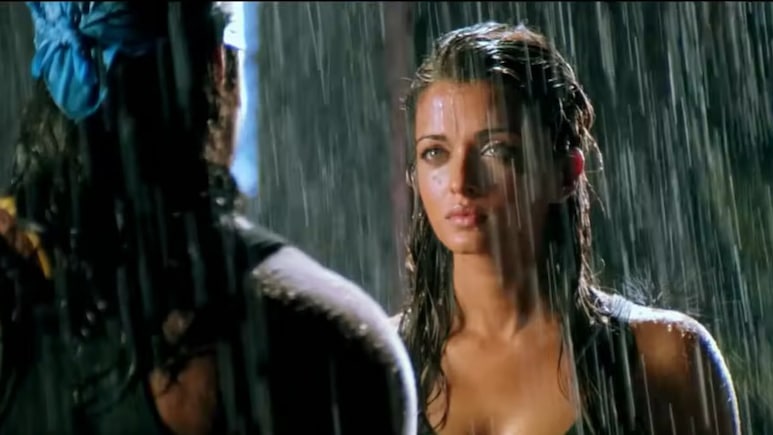 ऐश्वर्या राय का वो किसिंग सीन जिसकी वजह से एक्ट्रेस को मिला था लीगल नोटिस, ऐश्वर्या की ये फिल्म रही थी ब्लॉकबस्टर ऐश्वर्या राय का वो किसिंग सीन जिसकी वजह से एक्ट्रेस को मिला था लीगल नोटिस, ऐश्वर्या की ये फिल्म रही थी ब्लॉकबस्टर