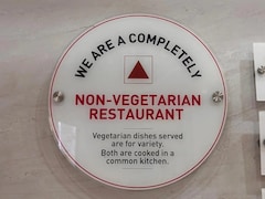 Kerala Restaurant's "Completely Non-Vegetarian" Signboard Goes Viral