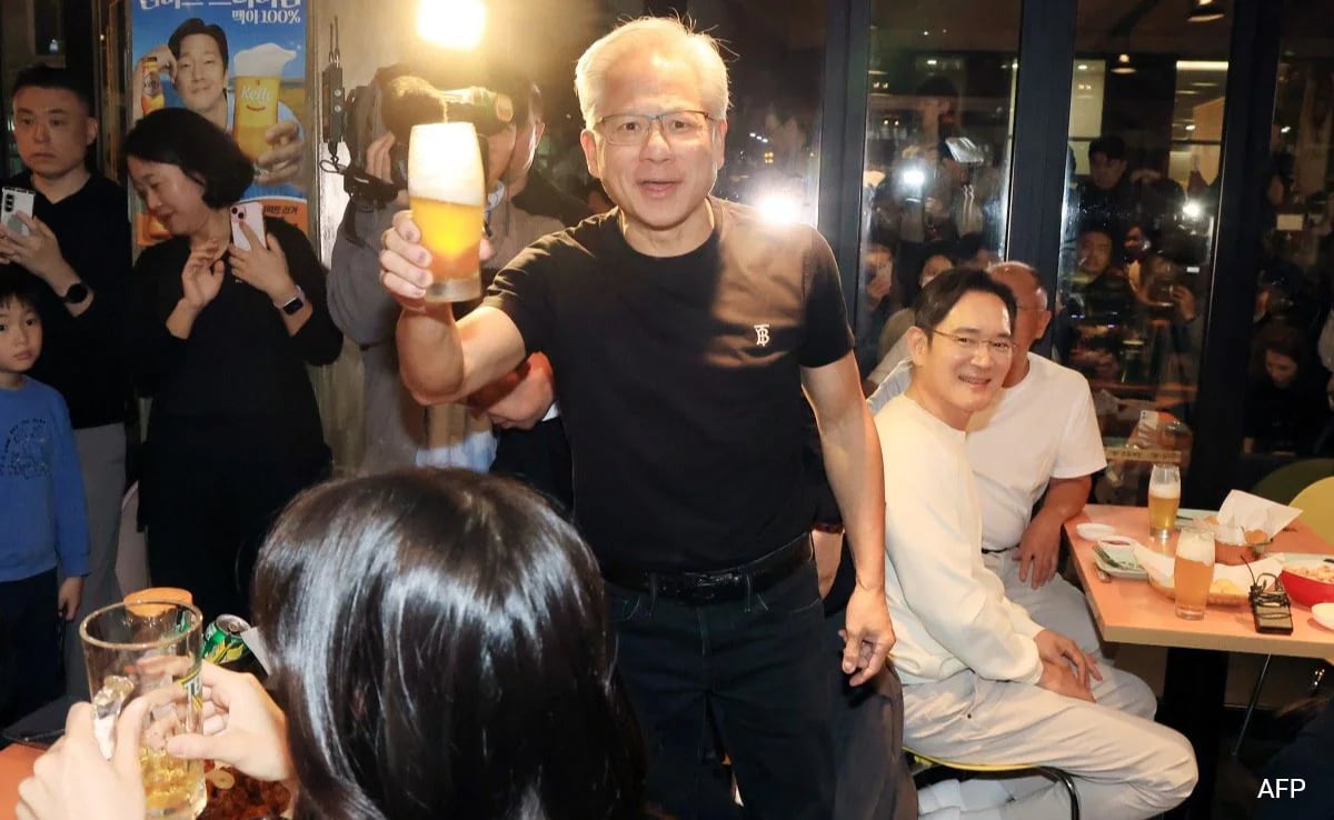 K-Beauty, K-Pop, Fried Chicken: What Happens When APEC Meets Korean Culture