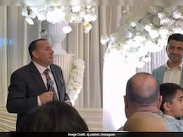 शादी में जूता छुपाई की रस्म के दौरान शख्स ने लगा दी जूते की बोली, ऐसे की नीलामी, देखकर कंट्रोल नहीं होगी हंसी