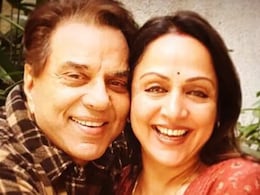 Dharmendra Health Update: धर्मेंद्र की बिगड़ती तबीयत के बीच अस्पताल पहुंचीं हेमा मालिनी, वेंटिलेटर पर हैं सुपरस्टार