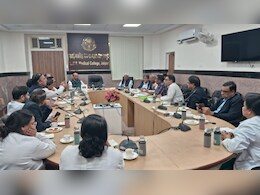 SMS मेडिकल कॉलेज में सभी सुपरिंटेंडेंट ने वापस लिया इस्तीफा, काम पर लौटने का किया फैसला