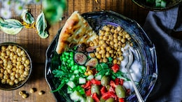 Can A Vegan Diet Cause Vitamin B12 Deficiency? Diet Expert Says Yes, Reveals Why