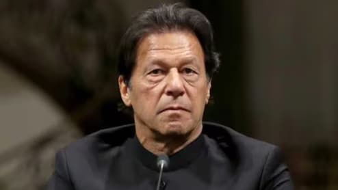 Imran Khan: इम्रान खानबद्दलच्या अफवांमुळे पाकिस्तानात अराजकाची शक्यता;लक्ष विचलित करण्यासाठी भारतावर महाभयानक हल्ल्याचा ISI चा कट