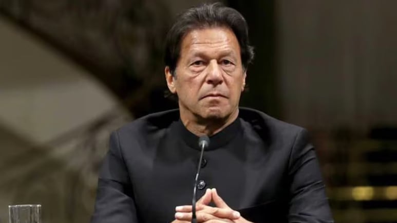 Imran Khan : इम्रान खान जिवंत आहेत की नाही? पाकिस्तानात मोठा गोंधळ, बहिणींचा गंभीर आरोप