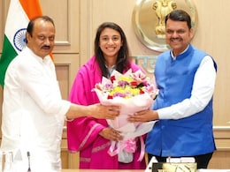 स्मृति मंधाना सहित चार खिलाड़ियों को राज्य सरकारों ने दिया इनाम, इस खिलाड़ी की तो निकल पड़ी