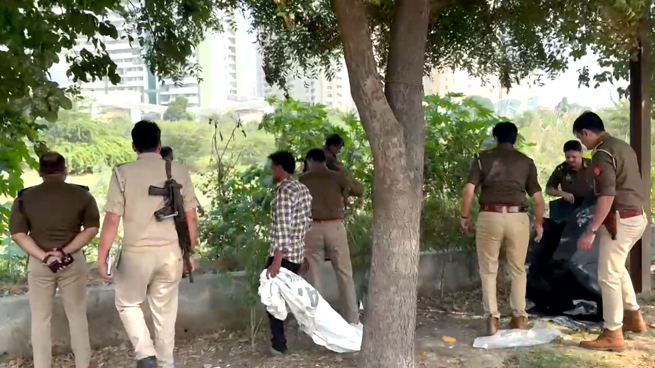 Woman's Headless, Naked Body Found Floating In Drain In Posh Noida Sector