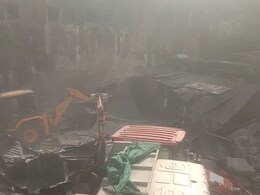 हवामहल में चला बुलडोजर, 50 साल पुराने अवैध डेयरी अतिक्रमण को हटाया... भक्तों के लिए हुई कार्रवाई