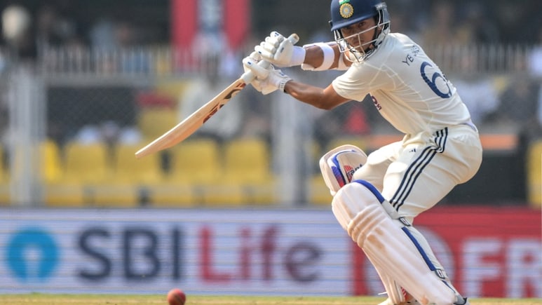 बतौर ओपनर टेस्ट में सबसे तेज 25000 रन बनाने वाले टॉप 5 भारतीय बल्लेबाज, जायसवाल ने तोड़ा सुनील गावस्कर का रिकॉर्ड
