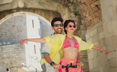 Ananya Panday's Beach Outfits In <i>Tu Meri Main Tera Main Tera Tu Meri</i>