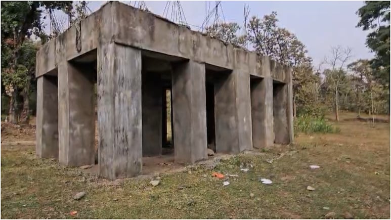 चंदे से बने मंदिर को कागजों में सामुदायिक भवन दिखाया, 24 में से 16 लाख उड़ाए, खुलासे के बाद कलेक्टर का एक्शन