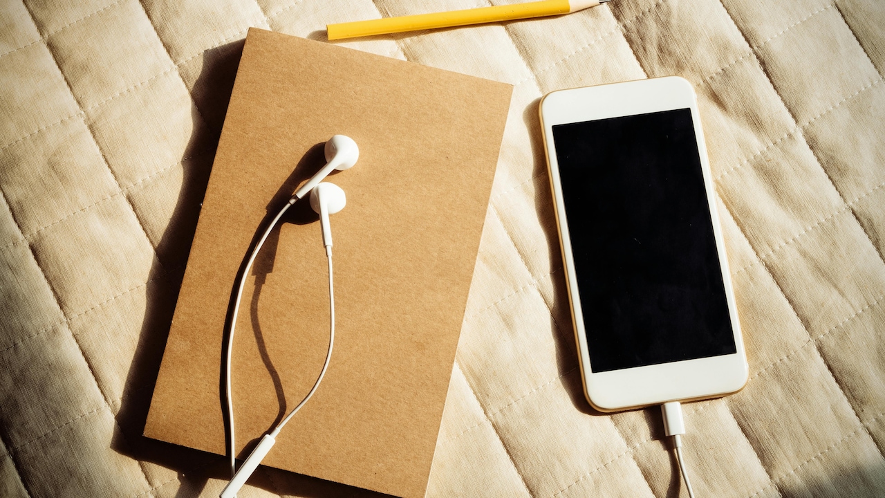 Must-Have Mobile Accessories On Amazon Black Friday Sale