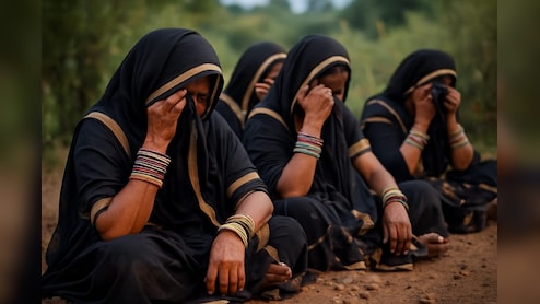 मौत पर बजते हैं ढोल-नगाड़े,बच्चा पैदा होने पर पसर जाता है सन्नाटा, बहाते हैं आंसू,उल्टी है इस समुदाय की परंपरा