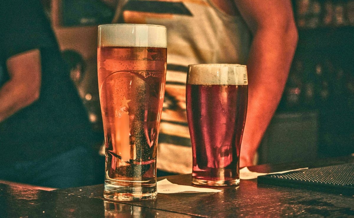 Just One Binge Drinking Session Can Give You A Leaky Gut, Says Study