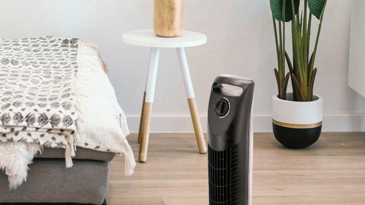 Tower Fans Vs Pedestal Fans: Which Saves More Power? Tower Fans Vs Pedestal Fans: Which Saves More Power?