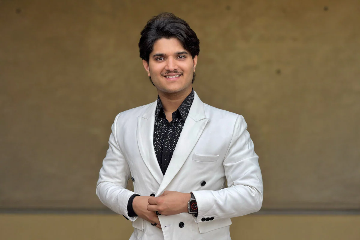 <i>Bigg Boss 19</i>: Mridul Tiwari's Shocking Mid-Week Eviction Sparks Outrage From Fans