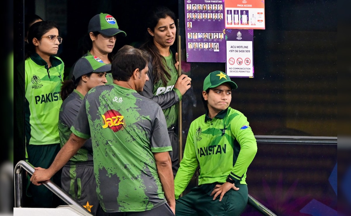 Womens World Cup: पाकिस्तान क्रिकेट में फिर आया भूचाल, खराब प्रदर्शन के बाद हेड कोच की हुई छुट्टी, कई और लाइन में- रिपोर्ट