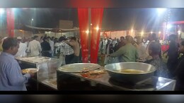 Video: For Chicken Fry At UP Wedding, Huge Brawl Between Groom, Bride's Sides