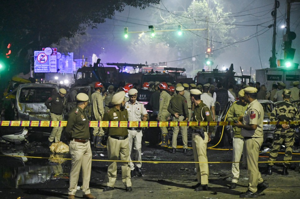 High Alert For Red Ecosport SUV In Delhi, May Be Linked To Red Fort Blast