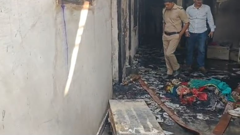 बिहार: एक ही परिवार के 10 लोग जिंदा जले, 5 की हुई दर्दनाक मौत, 4 की हालत गंभीर