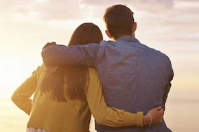 Husband Wife Relationship: पत्नी बात ना माने तो क्या करना चाहिए? ये 5 टिप्स अपनाएं, हमेशा आगे-पीछे घूमेगी वाइफ