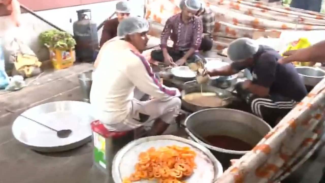 Bihar Election Results: Jalebi, Sattu, And Chokha Dishes Being Prepared At Delhi BJP Office