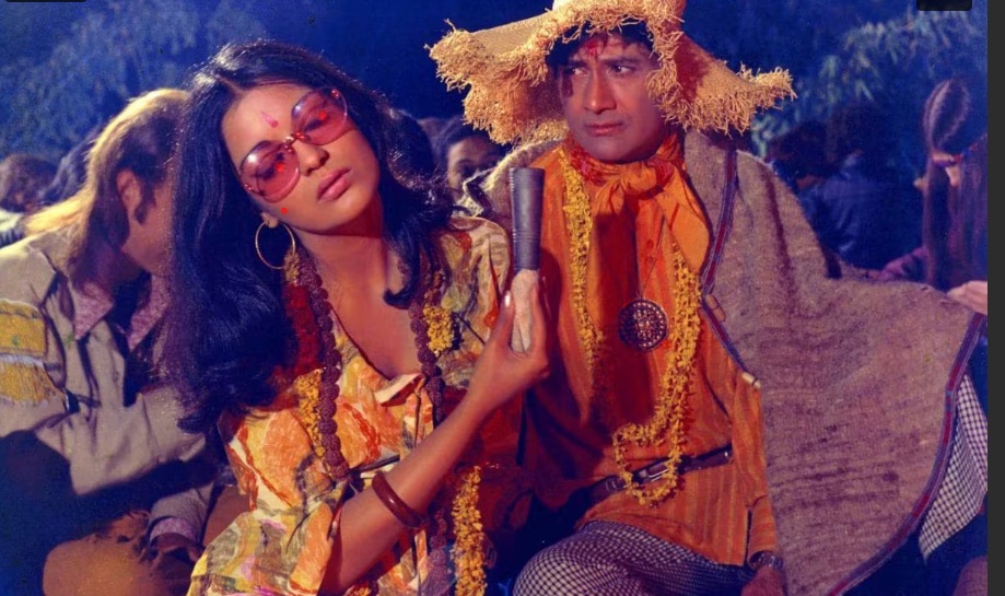 74वें जन्मदिन पर जीनत अमान ने किया 'दम मारो दम...' पर डांस, अर्चना पूरन सिंह ने दिया साथ, वीडियो वायरल