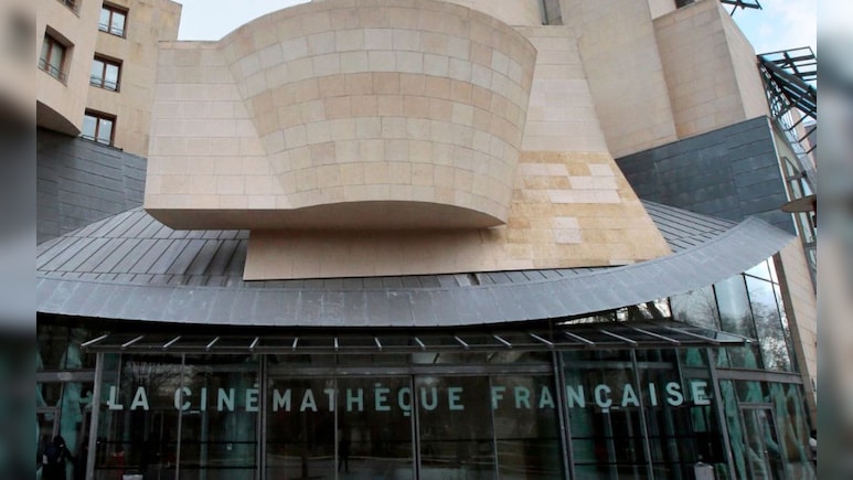 Bedbugs Found During Hollywood Star's Masterclass, Iconic Paris Cinema Closes