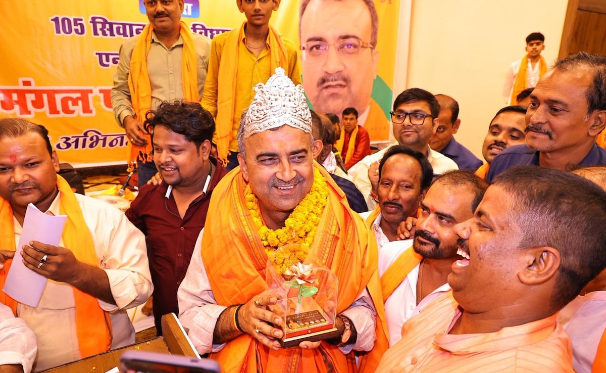 Mangal Pandey, Bihars incumbent health minister and senior BJP leader, secured a win in the Siwan constituency.