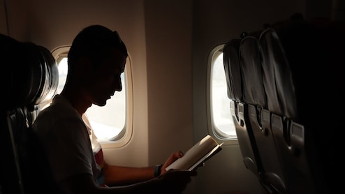 Why Long Flights, Hospital Stays, And Desk Jobs Raise Dangrous Blood Clot Risk