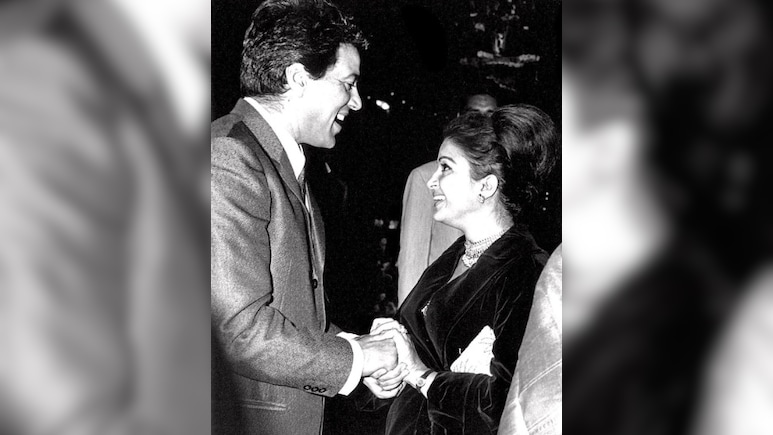 Throwback Gold: When Dharmendra Met Kamini Kaushal For The First Time