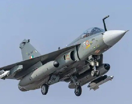 दुबई एयर शो में क्रैश हुए तेजस लड़ाकू विमान के पायलट की हुई मौत - वायुसेना