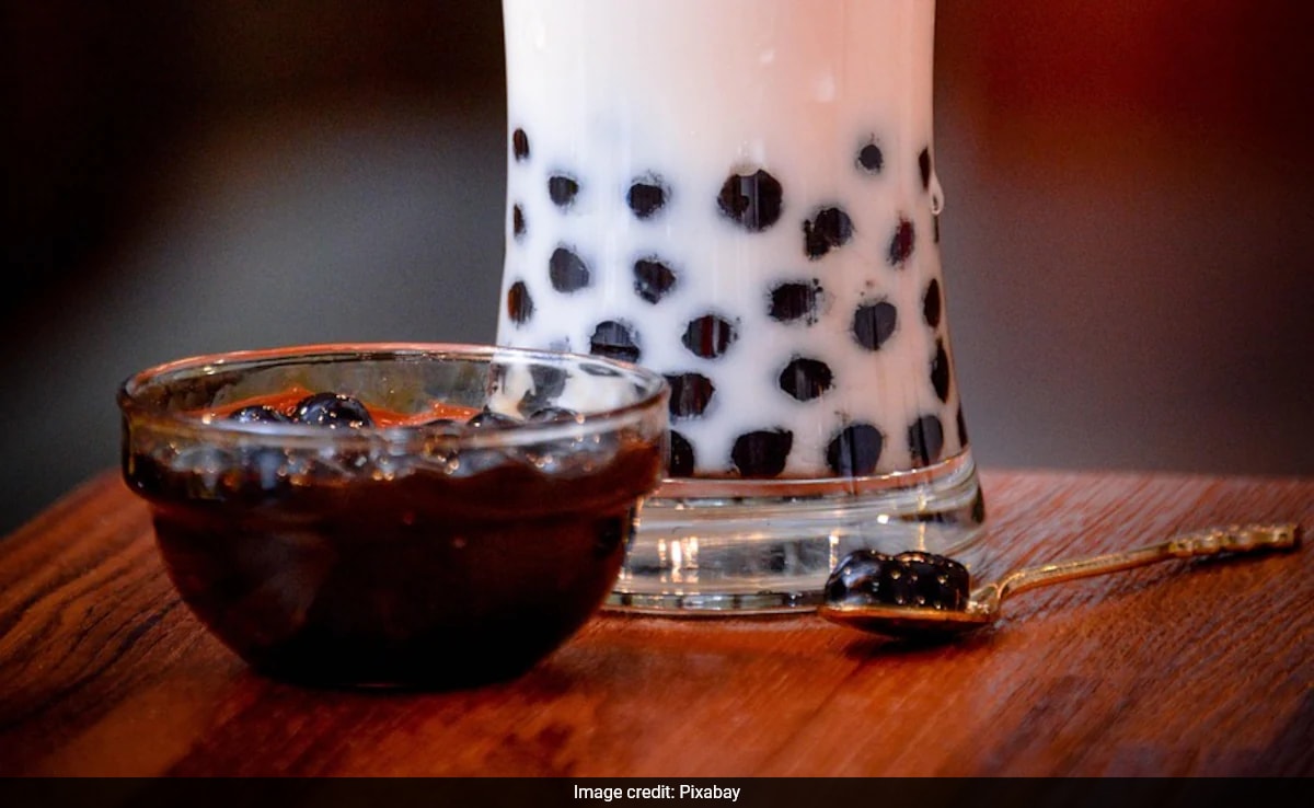 Chinese Toddler Chokes To Death On Tapioca Bubble Milk Tea While Playing On Trampoline