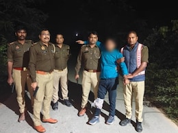 गोरखपुर: गो तस्कर से पुलिस की मुठभेड़, पैर में गोली लगने के बाद गिरफ्तार हुआ 25 हजार का इनामी