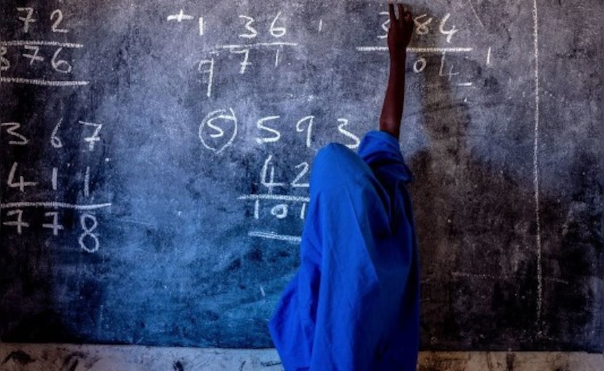 स्कूल से 25 लड़कियों को उठा ले गए लुटेरे, नाइजीरिया में क्यों हो रहा ऐसा?