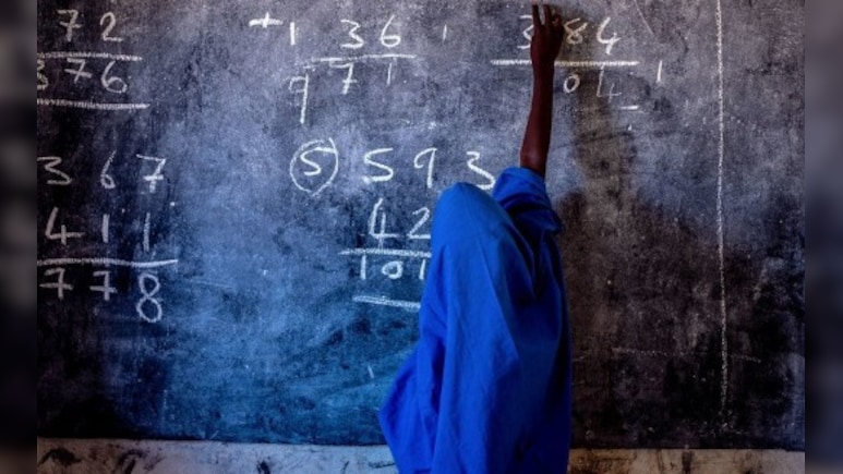 स्कूल से 25 लड़कियों को उठा ले गए लुटेरे, नाइजीरिया में क्यों हो रहा ऐसा?