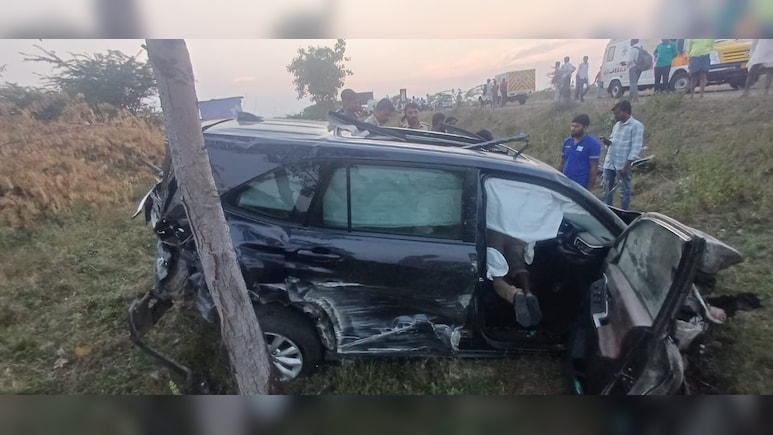 Senior IAS Officer Mahantesh Bilagi Dies In Karnataka Road Accident