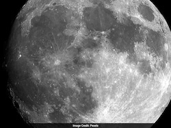 Study Reveals Earth's Atmosphere Has Been Reaching The Moon For Billions Of Years