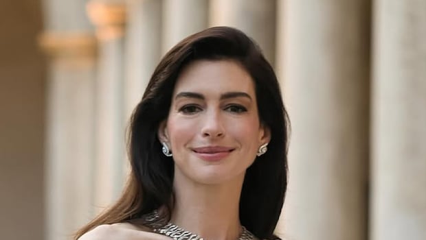 Anne Hathaway Has Put In More Than "10,000 Hours" To Become An Expert At Ordering Dessert