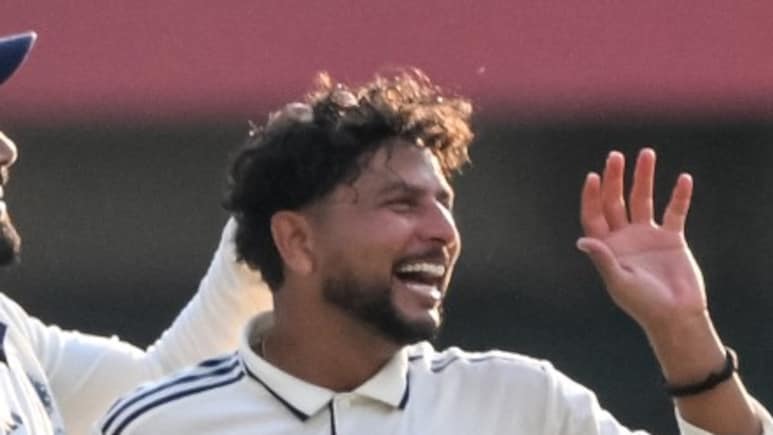 IND vs SA: कुलदीप यादव का टेस्ट में वर्ल्ड रिकॉर्ड, ऐसा कारनामा करने वाले दुनिया के पहले स्पिनर बने, हैरत में विश्व क्रिकेट