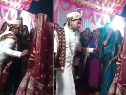 दूल्हे ने मोर बनके दुल्हन के सामने किया अद्भुत डांस, शर्म से पानी-पानी हुए गेस्ट, लोग बोले- किसने उकसाया इसको?