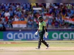 बाबर आजम नहीं, PAK की तरफ से ये 2 बल्लेबाज T20I में सबसे ज्यादा बार हुए हैं डक, टॉप 10 में दिग्गजों की भरमार