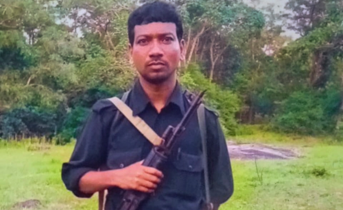 लाल आतंक का टॉप कमांडर हिडमा हुआ ढेर, सुकमा में पटाखे फोड़कर लोगों ने मनाया जश्न